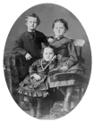 Photo of Fredrick William, Sarah Anne, Margaret Jane